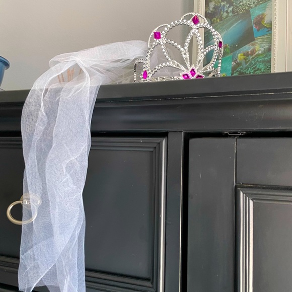 ☀️ Bachelorette/bride party basket! Just add the basket! More listed!🌈 - Picture 5 of 16